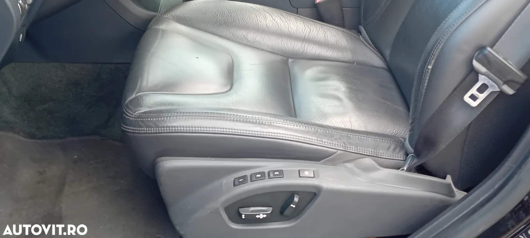 Volvo V60 D6 Plug-In-Hybrid AWD Geartronic Summum - 19