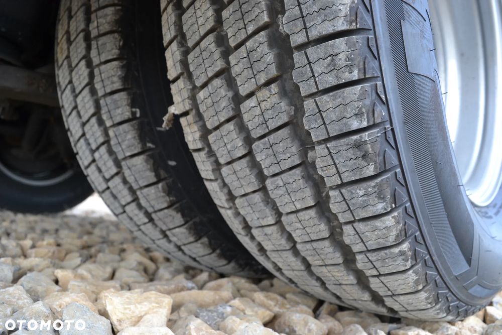 Iveco Daily 70-180 70C18 Kontener Winda 1000 kg Hi-Matic 72-180 72C18 65C 50C 35C - 11