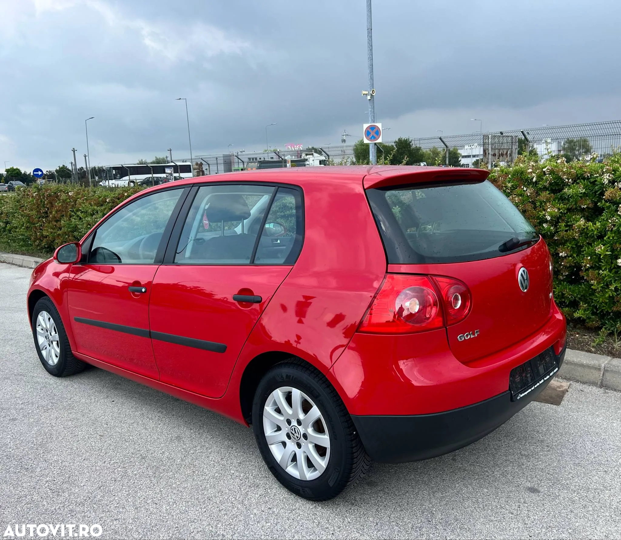 Volkswagen Golf 1.6 Trendline - 3