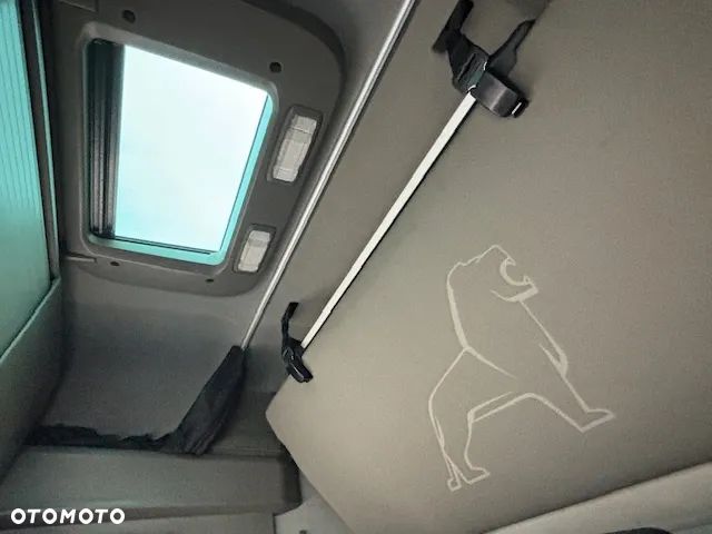 MAN TGX 18.470 BL SA - 11