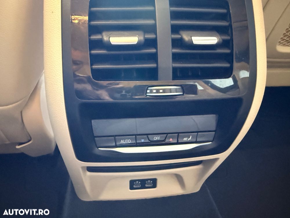 BMW X3 xDrive30e AT PHEV - 10