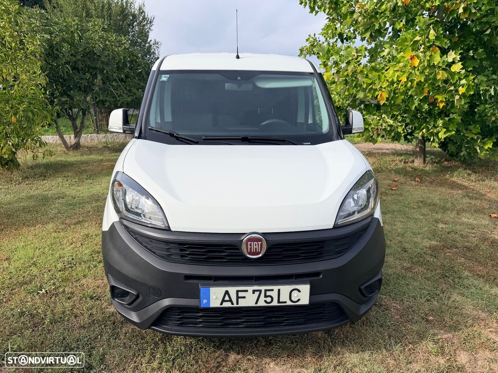 Fiat Doblo c/IVA 3 lugares