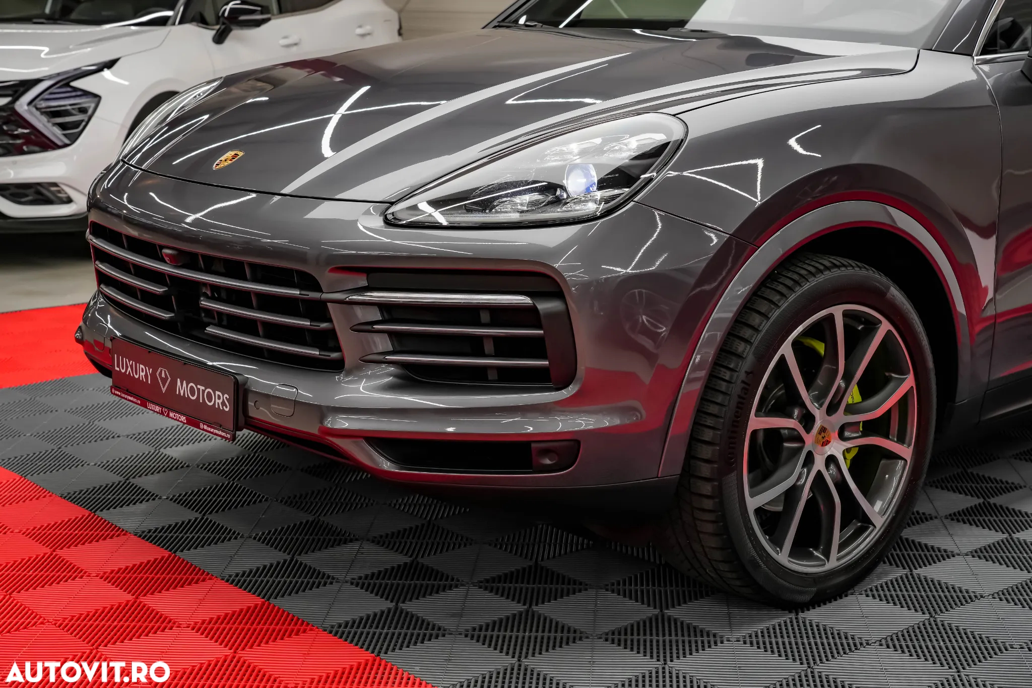 Porsche Cayenne E-Hybrid Tiptronic S Platinum Edition - 20