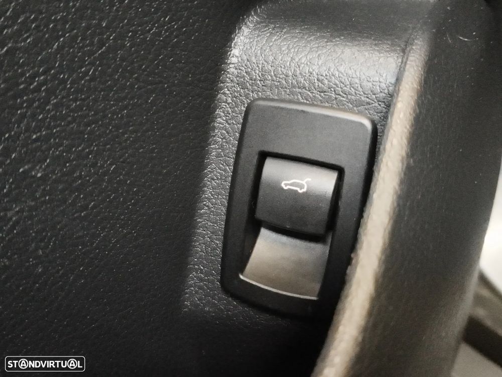 BMW 216 Active Tourer d Advantage - 24