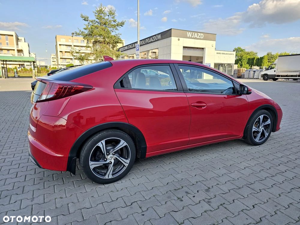 Honda Civic 1.8 Sport - 9