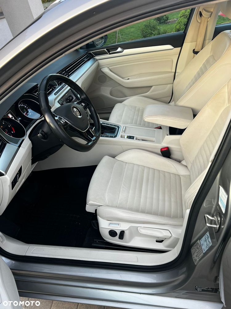 Volkswagen Passat 2.0 TDI BMT Comfortline DSG - 4