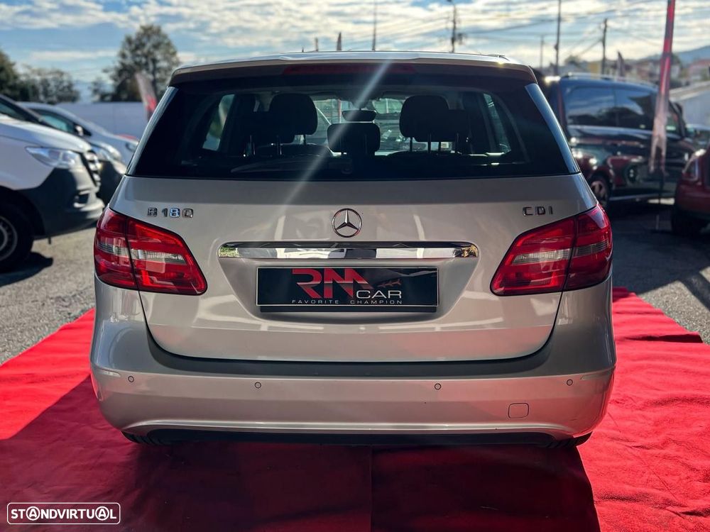 Mercedes-Benz B 180 CDi BlueEfficiency - 8