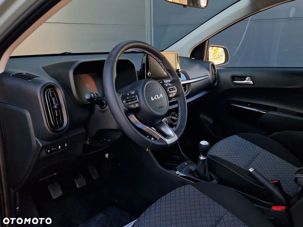Kia Picanto - 10