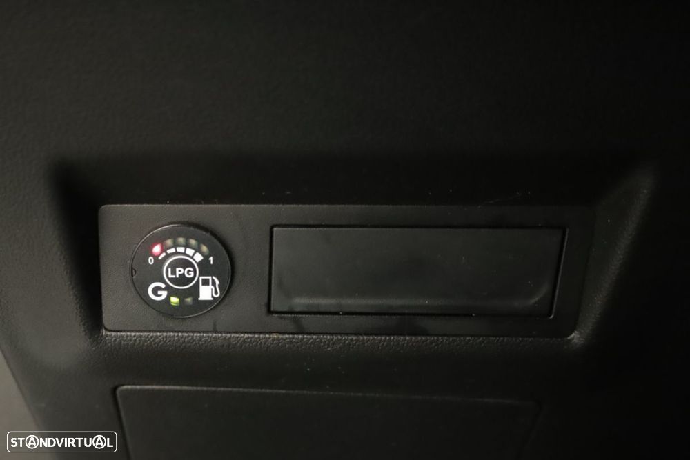 Renault Captur 1.0 TCe Techno Bi-Fuel - 21