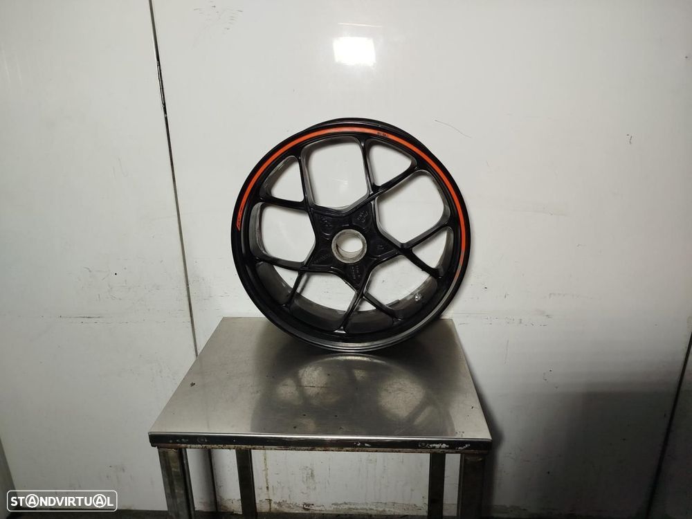 PNEU TRASEIRO KTM 1290 SUPER DUKE GT - 1
