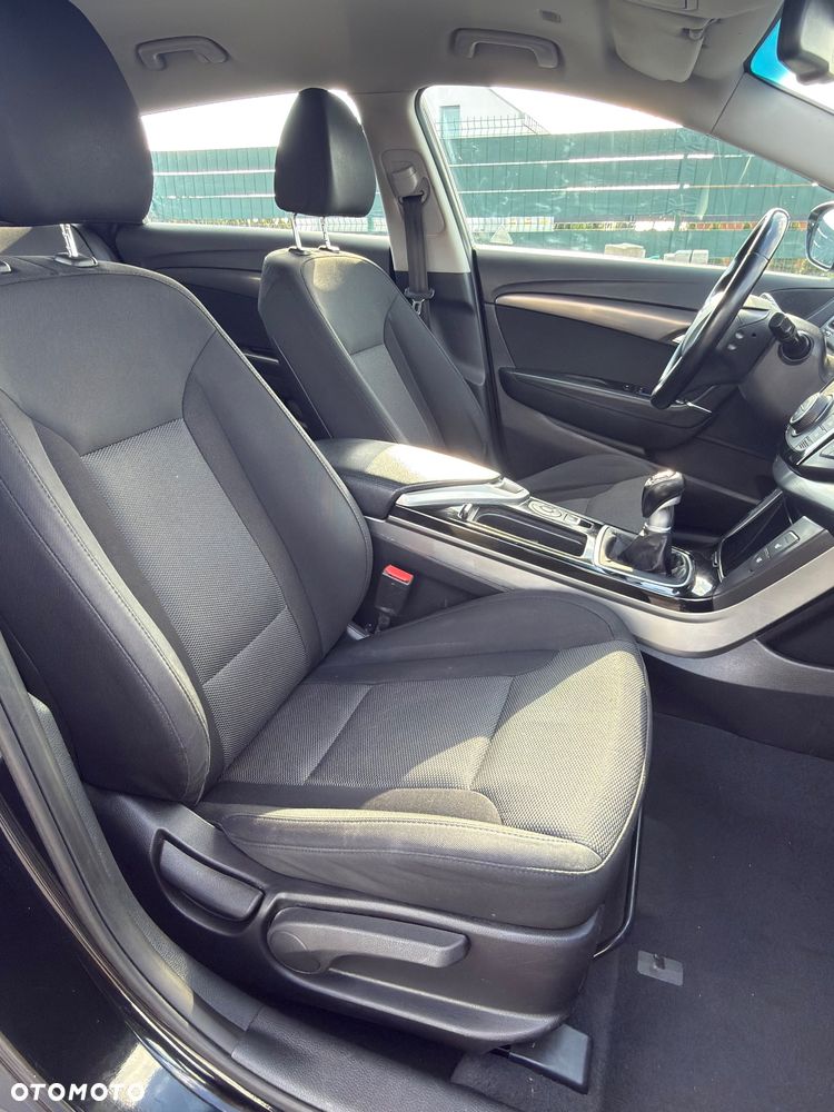 Hyundai i40 i40cw 1.7 CRDi Fifa World Cup Edition - 33