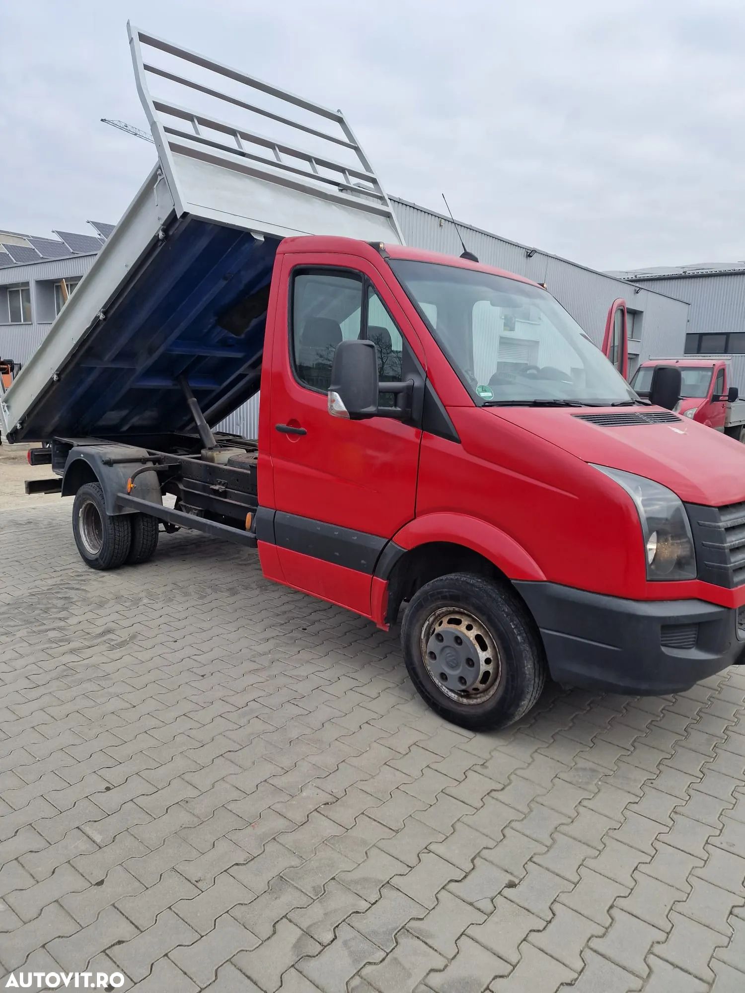 Volkswagen Crafter - 1