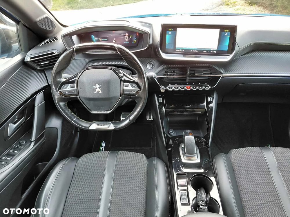 Peugeot 208 e-208 GT Line - 17