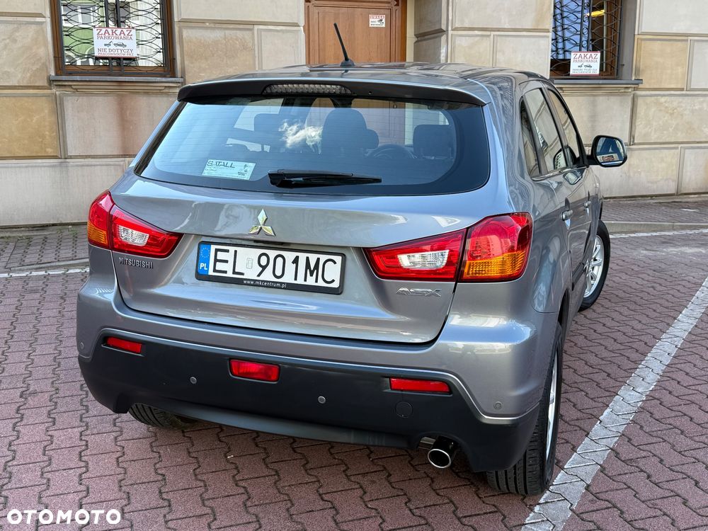 Mitsubishi ASX - 4