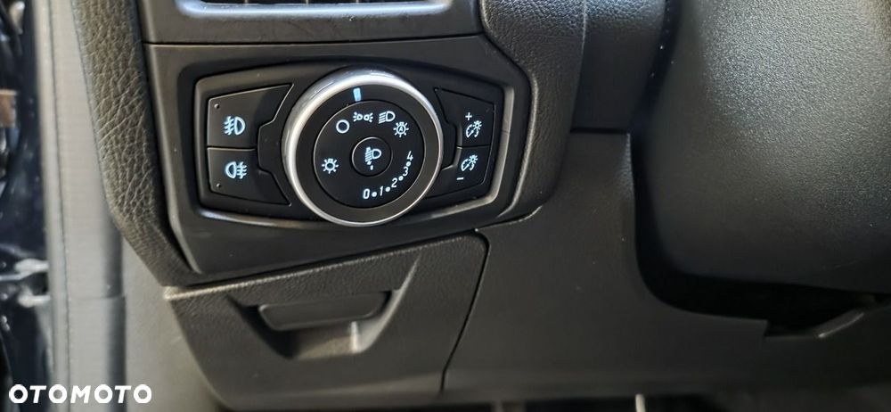 Ford Focus - 19