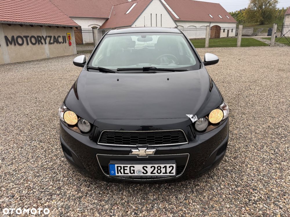 Chevrolet Aveo 2012 photo 3