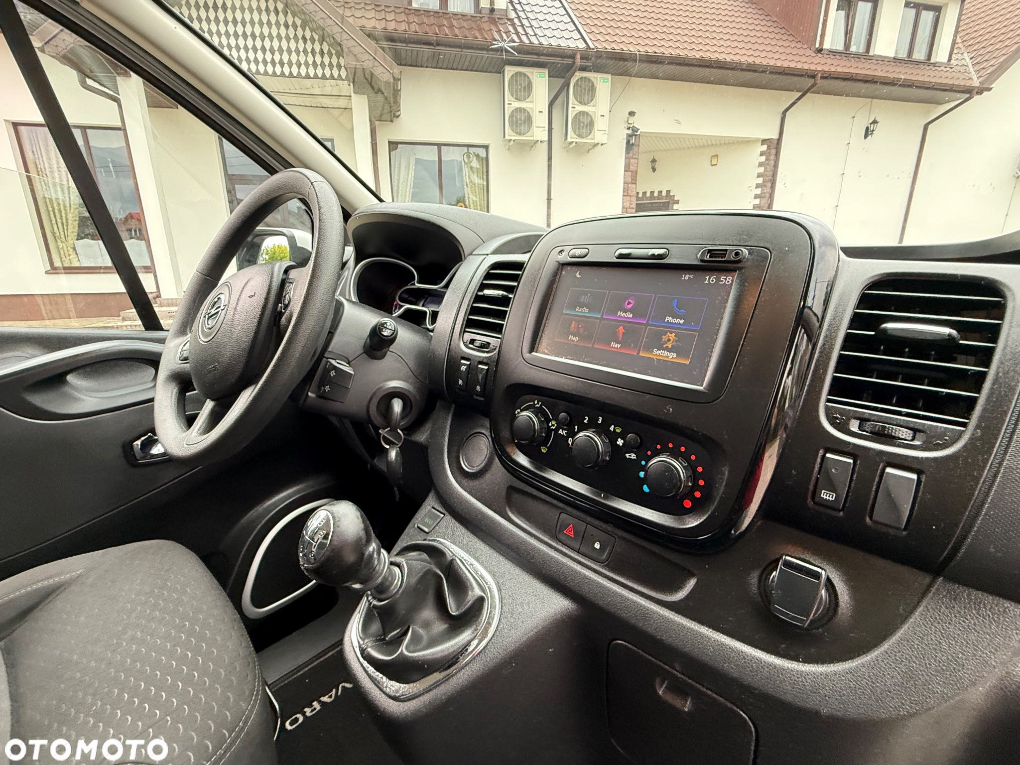 Opel Vivaro Long Serwis Klima Navi Webasto - 26