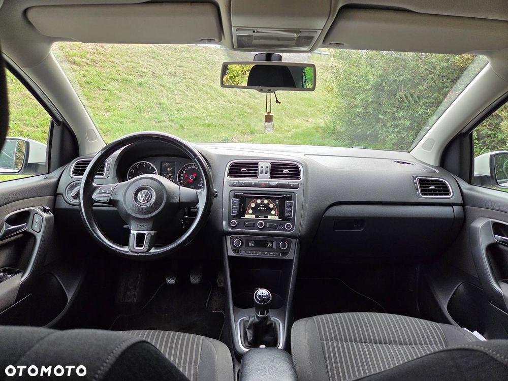 Volkswagen Polo 1.2 TSI Highline - 12