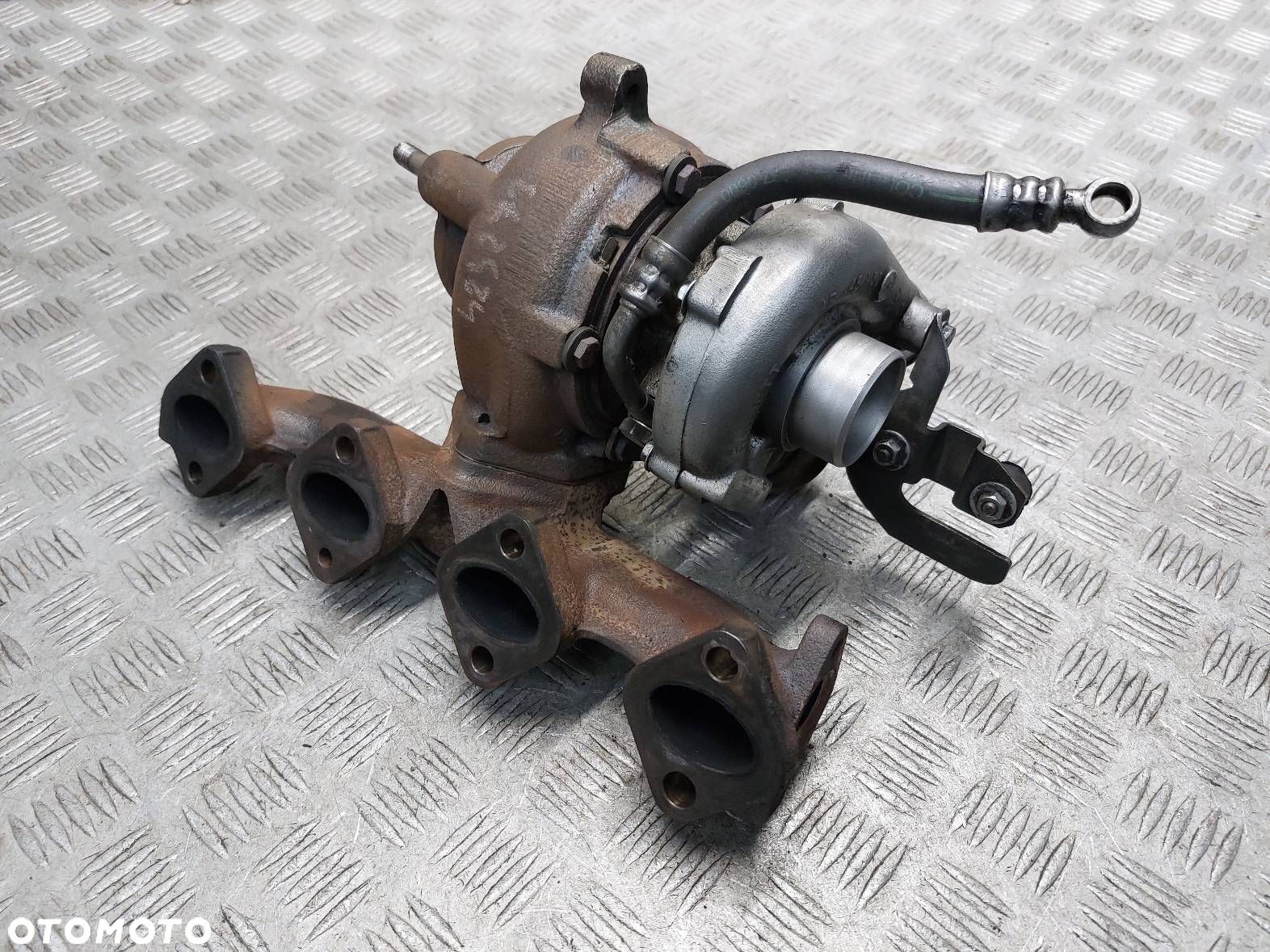 TURBOSPRĘŻARKA TURBINA BMW E39 M47D20 520D 2245301 - 1
