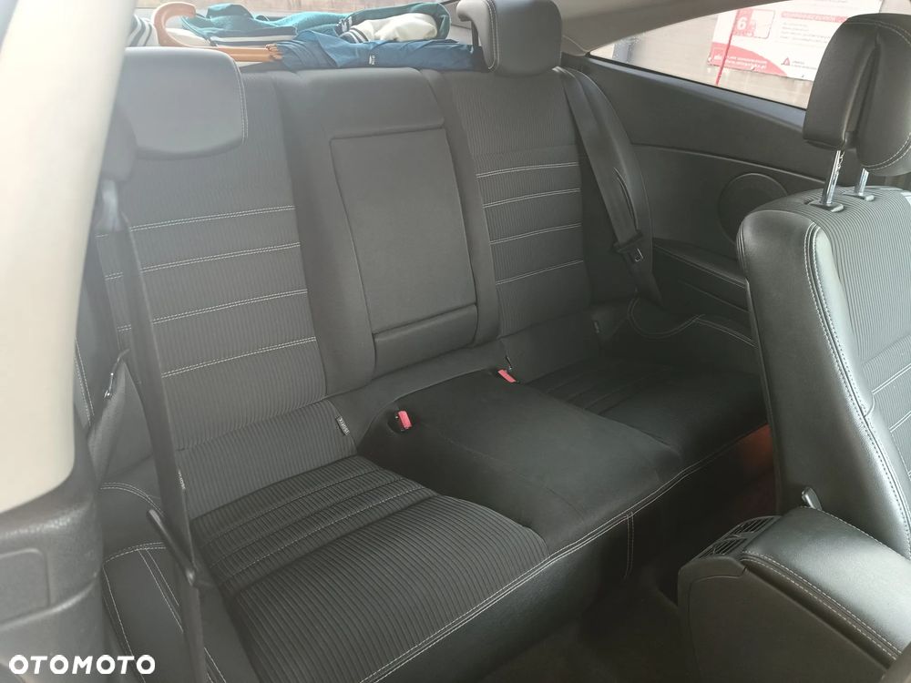 Renault Laguna 1.5 dCi Authentique - 8