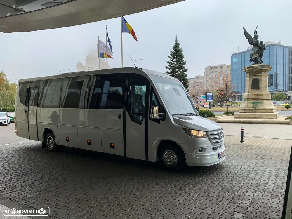 Mercedes Benz Sprinter 819 - 6