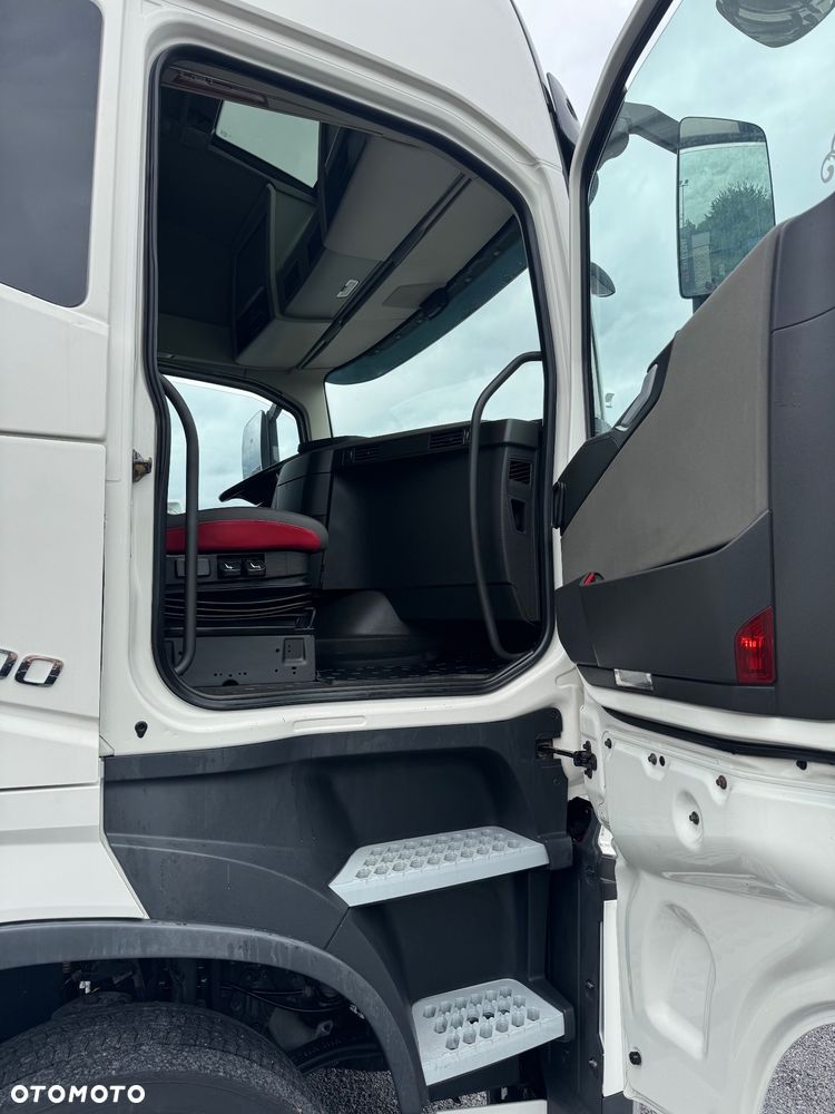 Volvo FH 500 / Euro 6 / Automat / 2 Zbiorniki / Full Spoiler / z Francji - 12