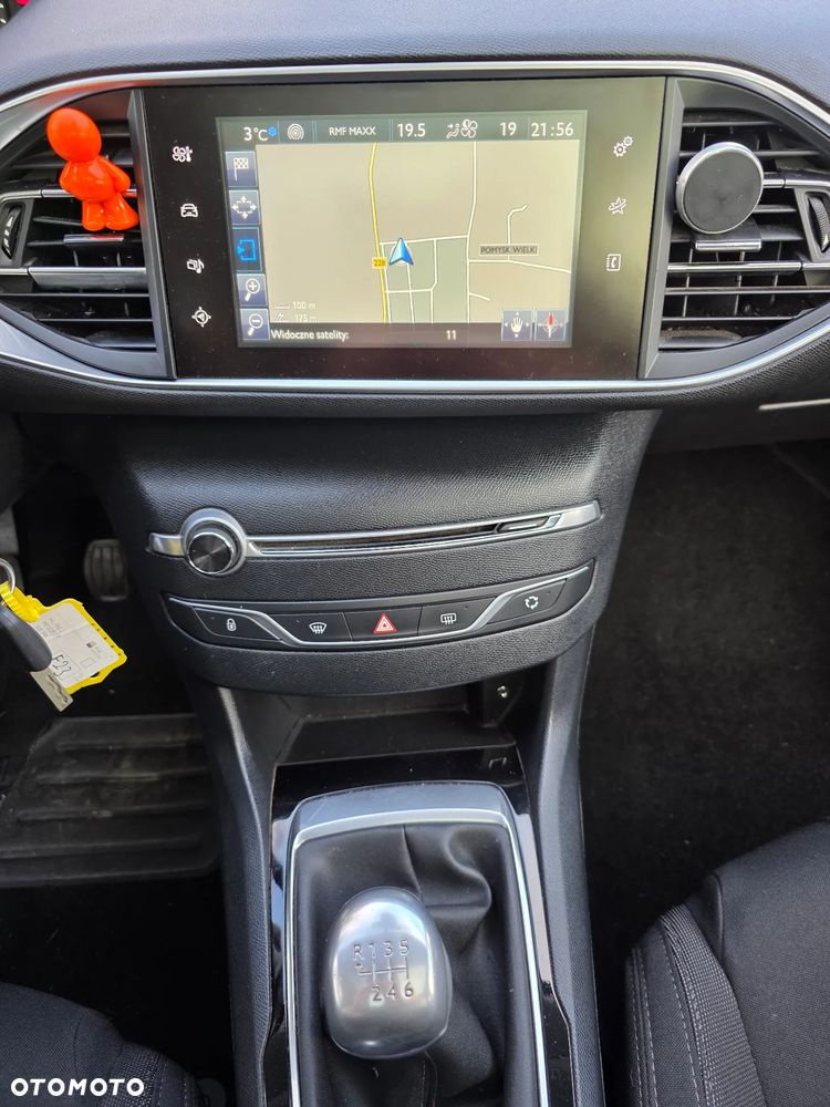 Peugeot 308 BlueHDi 120 Stop & Start Business-Line - 33