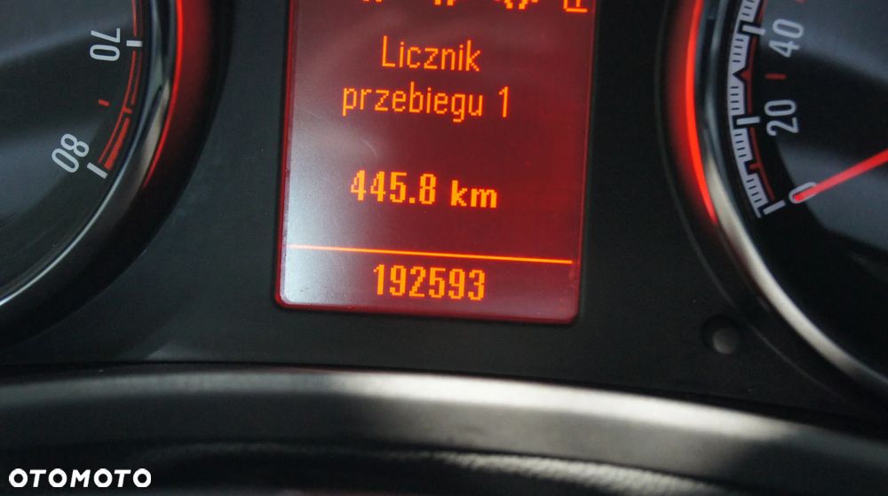 Opel Meriva - 27