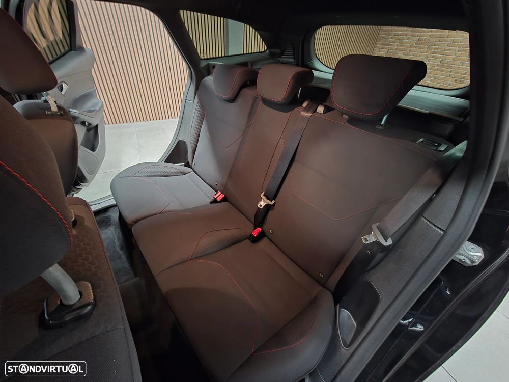 Ford Focus SW 1.5 TDCi ST-Line - 20