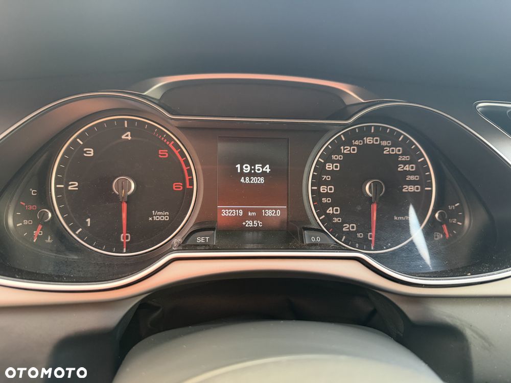 Audi A4 Avant - 26