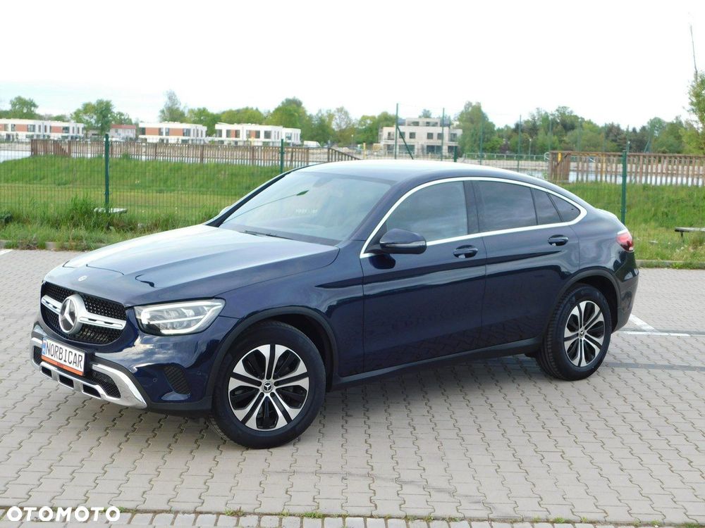 Mercedes-Benz GLC - 29