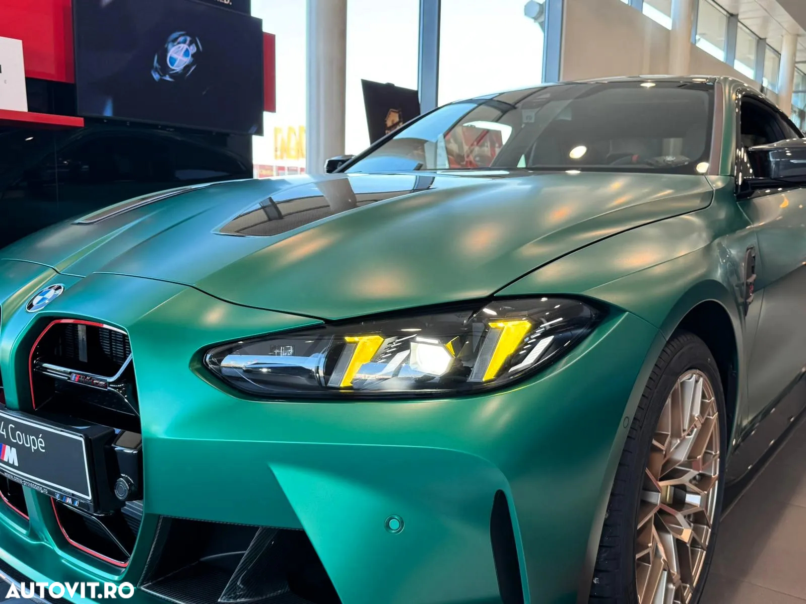 BMW M4 CS - 8