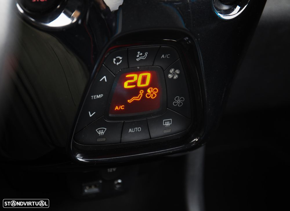 Toyota Aygo x-cite - 17