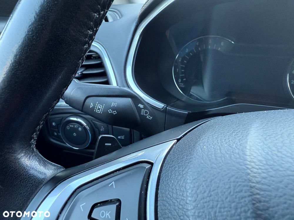 Ford S-Max 2.0 EcoBlue Vignale - 23