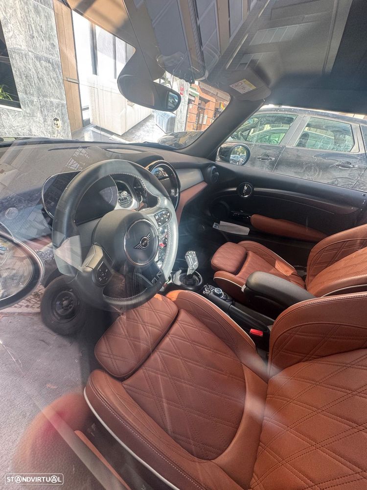 MINI Cabrio Cooper Premium Extra Resolute Edition Auto - 5