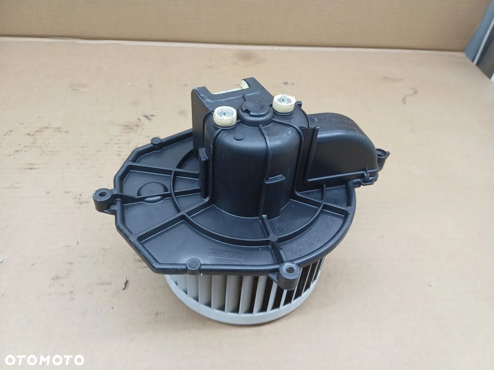 Berlingo Partner II wentylator dmuchawa nawiewu Europa bez klimatyzacji 5E2228200 - 6