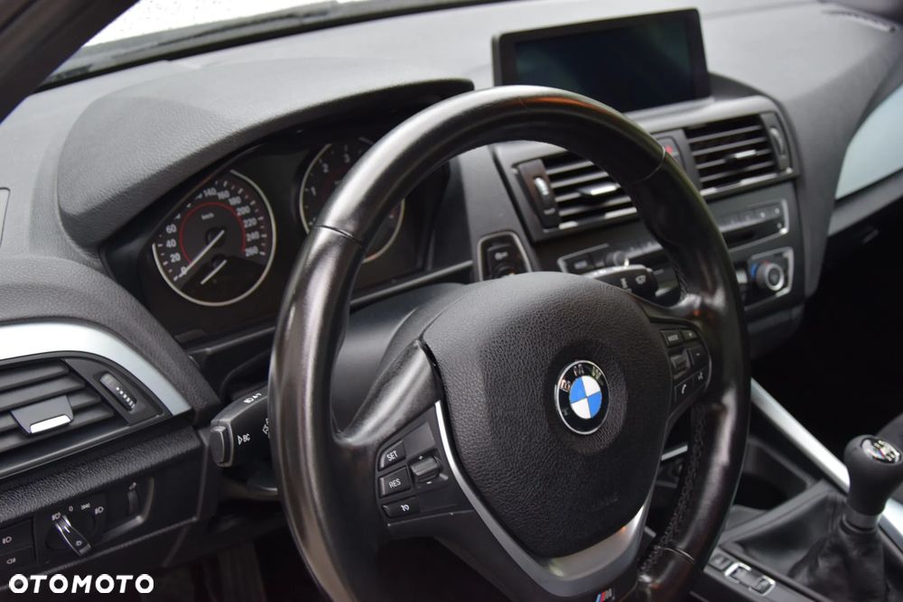 BMW Seria 1 120d xDrive BluePerformance Sport Line - 26