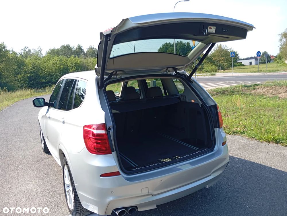 BMW X3 28i xDrive - 12