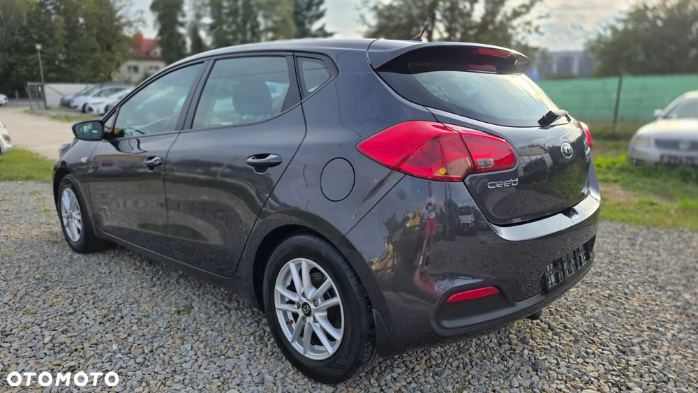 Kia Ceed 1.4 CVVT Edition 7 - 4
