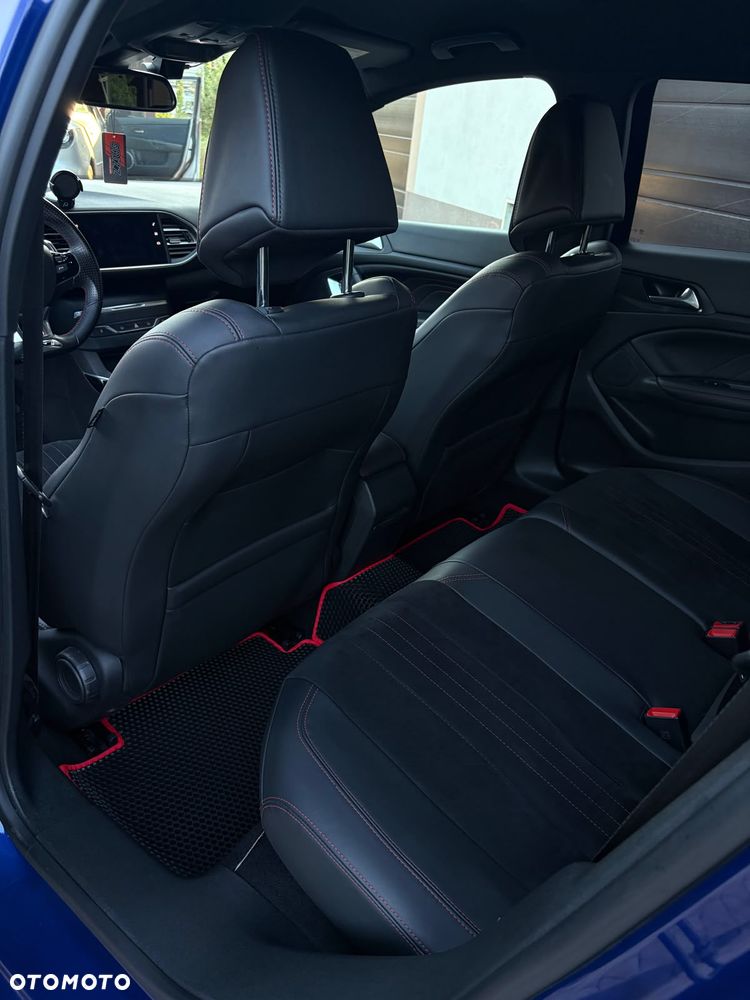 Peugeot 308 BlueHDi FAP 180 EAT8 Stop & Start GT - 15
