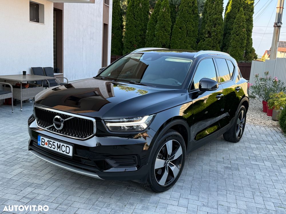 Volvo XC 40 B4 AT8 AWD Mild Hybrid Momentum Pro - 7