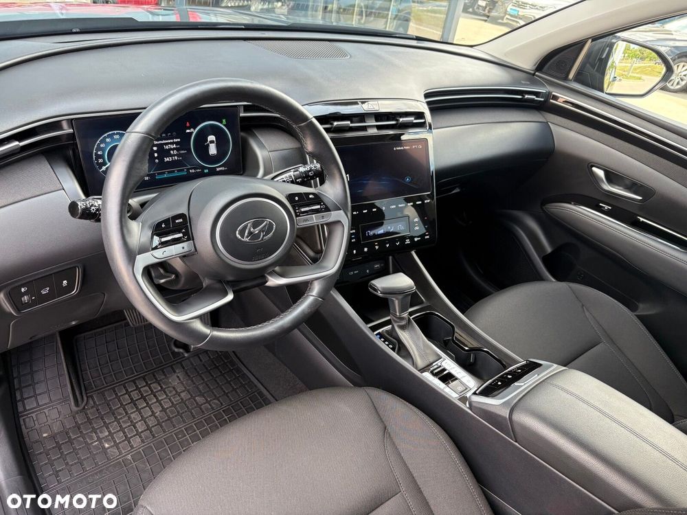 Hyundai Tucson - 12
