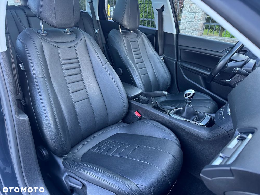 Peugeot 308 1.5 BlueHDi Allure S&S - 9