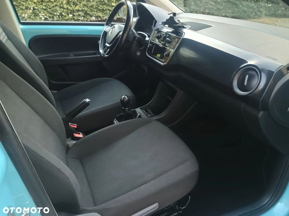 Volkswagen up! - 15
