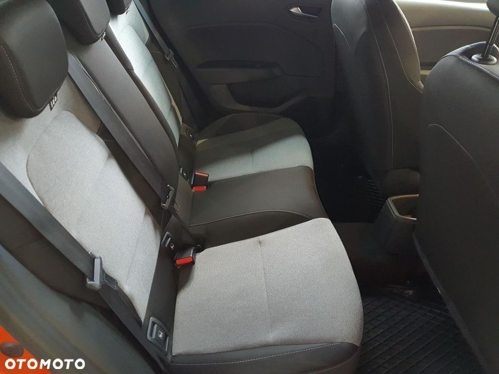 Renault Clio 1.0 TCe Evolution - 25