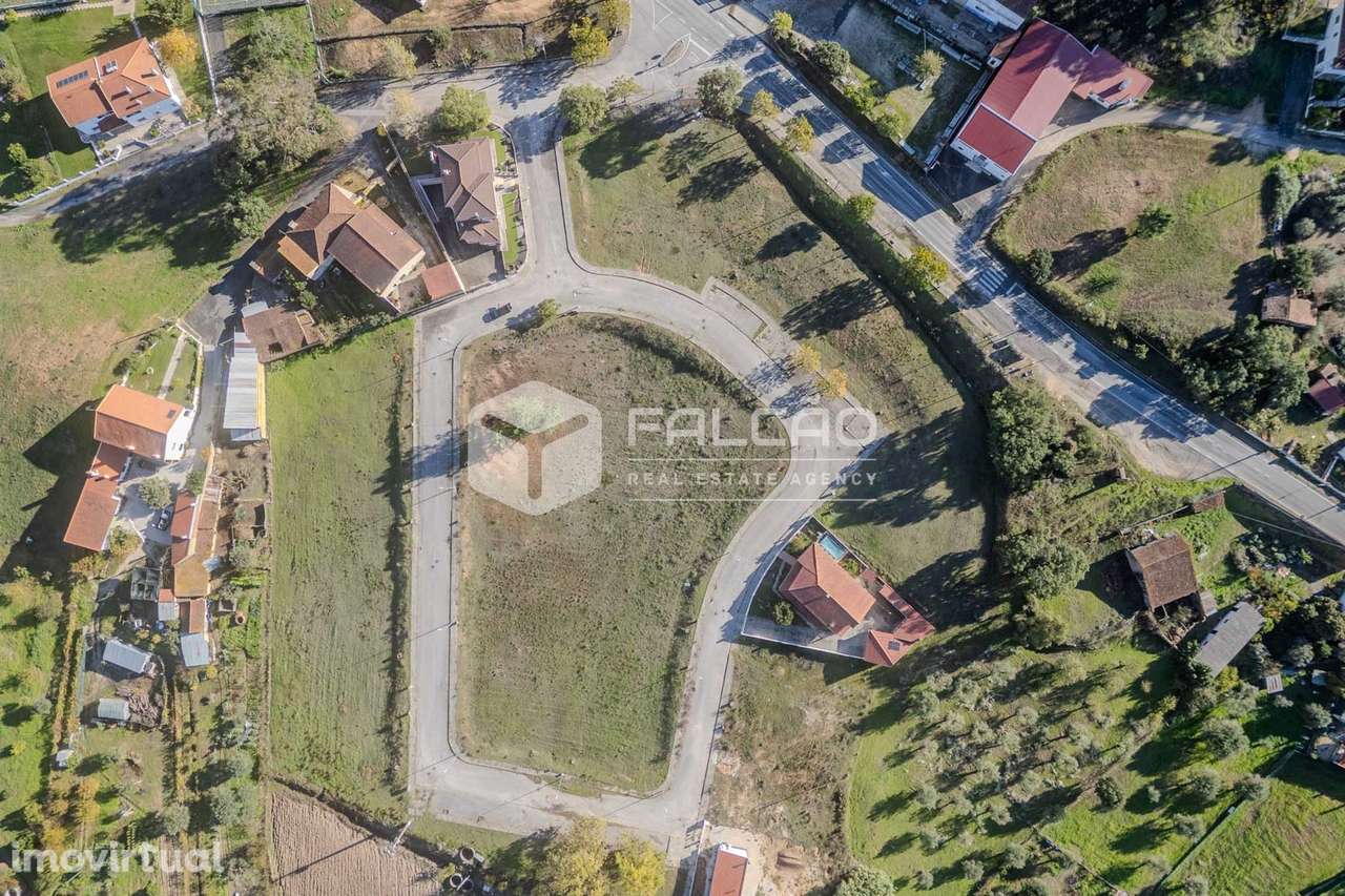 Lote de Terreno  Venda em Alcanede,Santarém - Grande imagem: 2/33