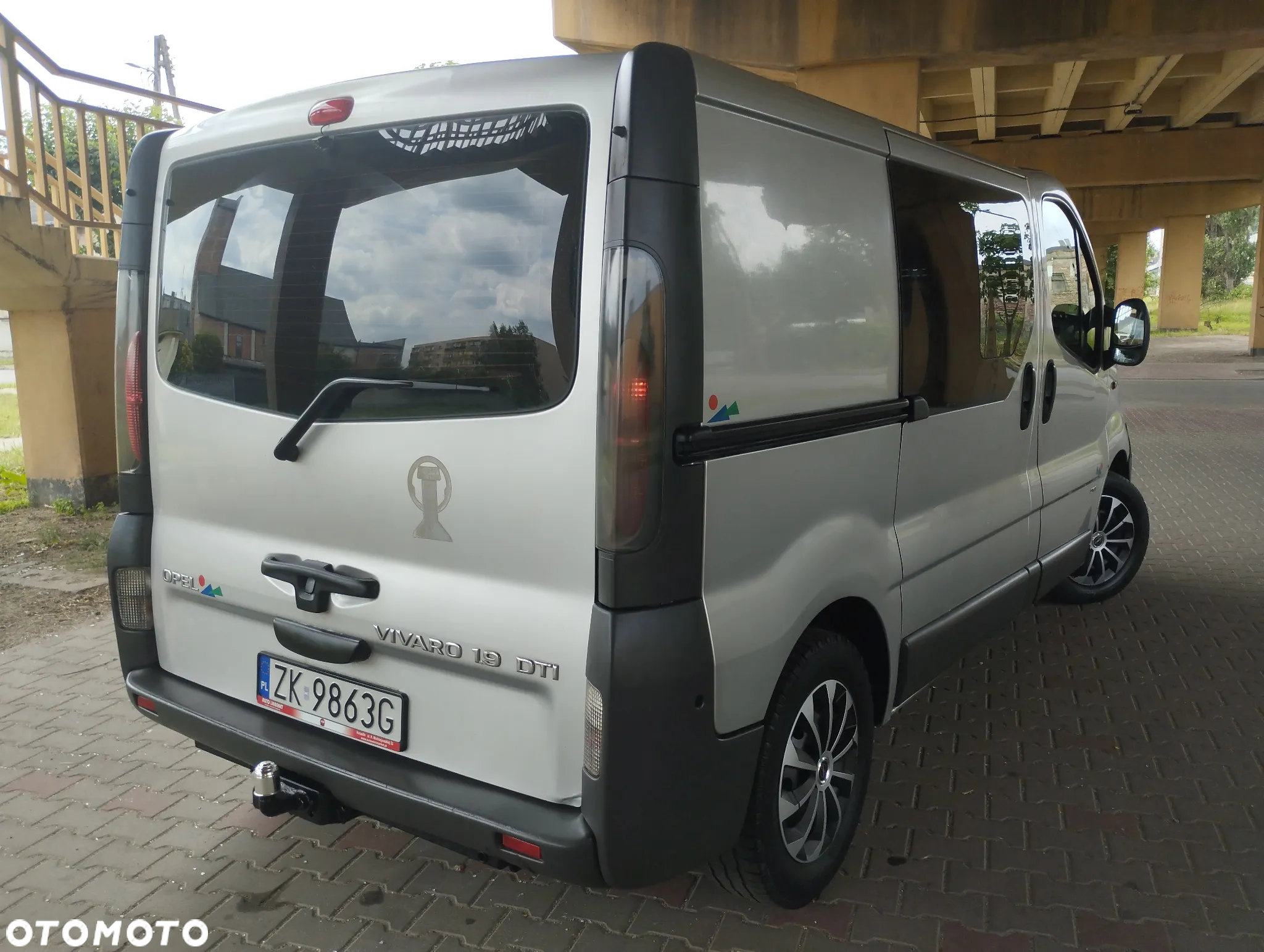 Opel Vivaro 1.9 CDTI L1H1 - 12