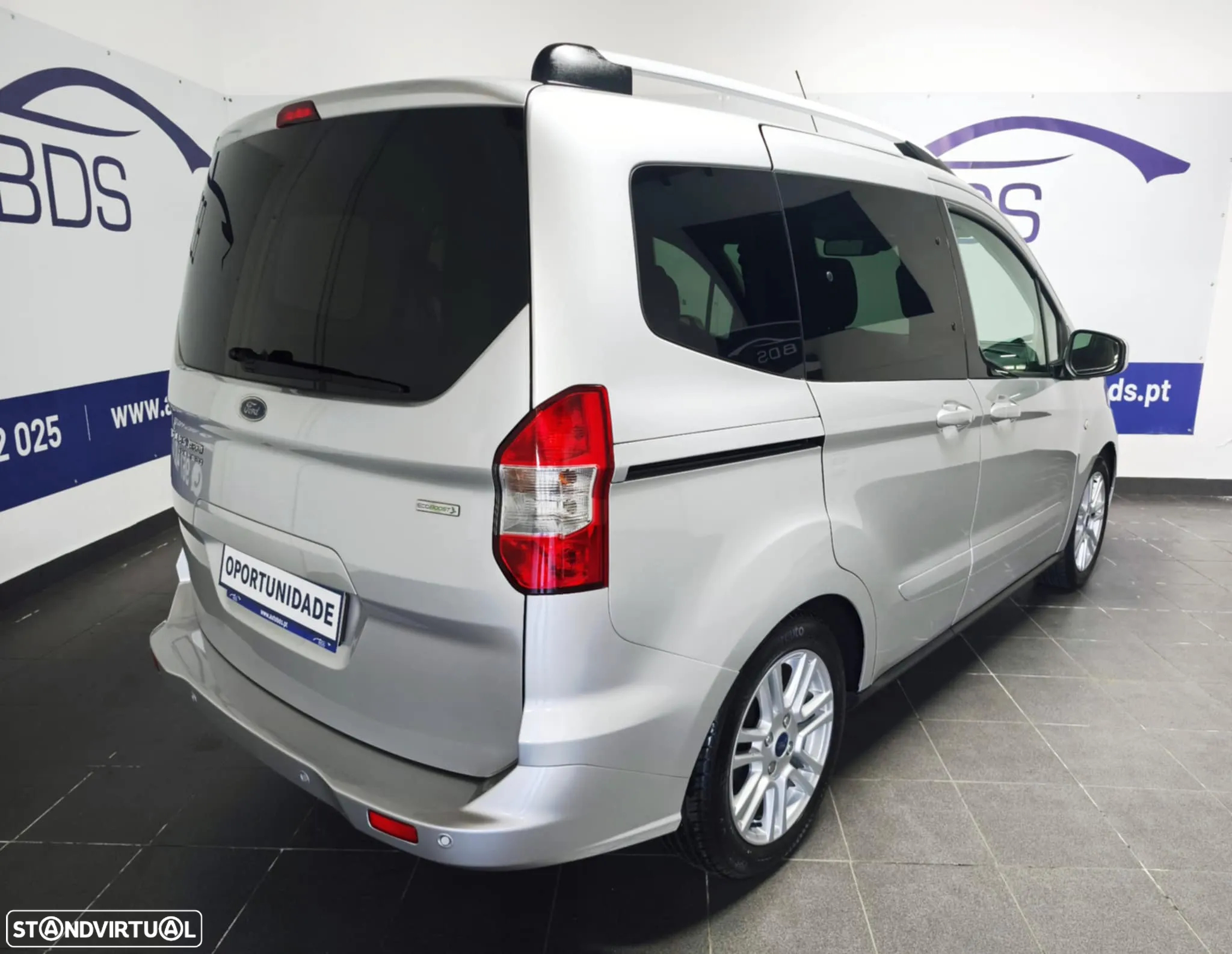 Ford Tourneo Courier 1.0 EcoBoost Titanium - 7