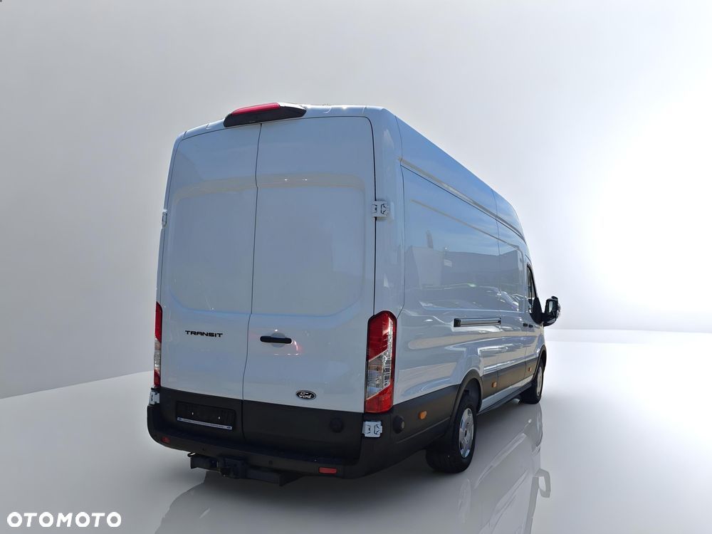 Ford Transit 350 L4H3 RWD Trend - 4