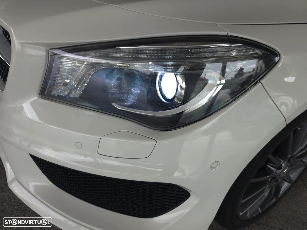 Mercedes-Benz CLA 220 d Shooting Brake AMG Line Aut. — fotografia 4